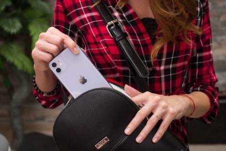 iPhone 11 là điện thoại bán chạy nhất 2020