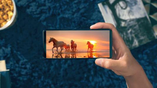 Sony tung video quảng cáo Xperia 5 II