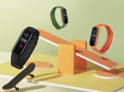 Amazfit Band 5 ra mắt: theo dõi oxy trong máu, có Alexa