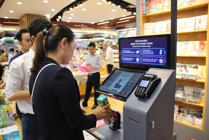 nhà sách thông minh, nhà sách fahasa quận 7,