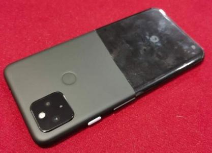 Google Pixel 5 lộ nguyên mẫu với thiết kế 