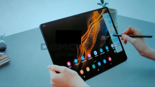 Xuất hiện video trên tay Samsung Galaxy Tab S8 trước giờ ra mắt