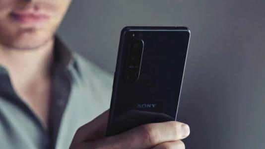 Rò rỉ Xperia 5 IV cho thấy Sony vẫn đang ‘chạy đua’ trên thị trường di động