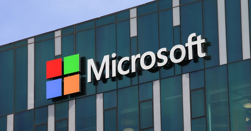 Microsoft, 3.000 tỷ USD, Apple, trí tuệ nhân tạo, điện toán đám mây, chuyển dịch ngành công nghệ