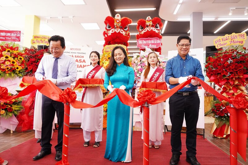 nhà sách fahasa kiên giang, khai trương nhà sách fahasa kiên giang
