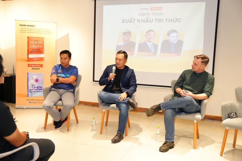 talkshow ‘Hành trình xuất khẩu tri thức’, tác giả Quân Võ
