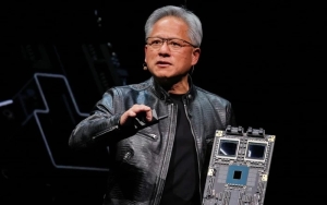 Jensen Huang sợ đám đông